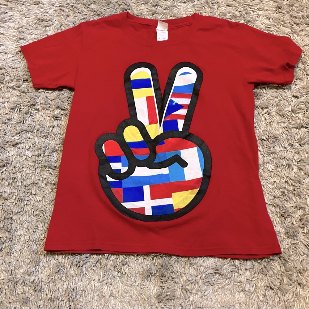 Boys Fruit of The Loom Peace T-Shirt Small